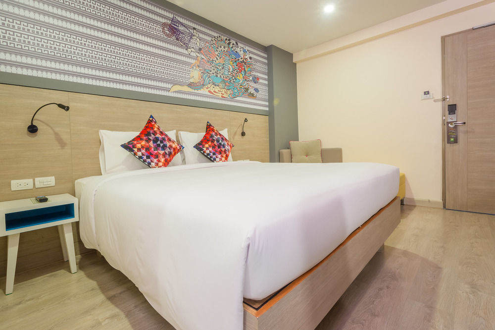 Hotel Ibis Styles Bangkok Sukhumvit 50 Extérieur photo